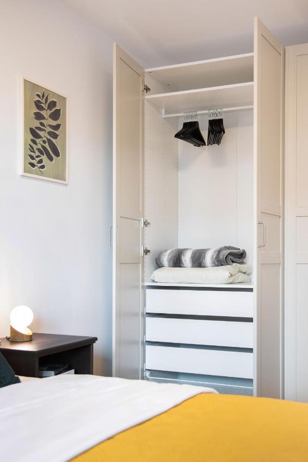 Design 2Bdr Apartment With Balcony- Free Parking 자그레브 외부 사진